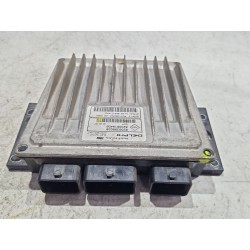 Recambio de centralita inyeccion para renault clio iii dci referencia OEM IAM 8200399038  