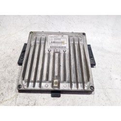 Recambio de centralita inyeccion para renault clio iii dci referencia OEM IAM 8200399038  