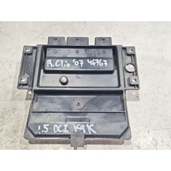Recambio de centralita inyeccion para renault clio iii dci referencia OEM IAM 8200399038  