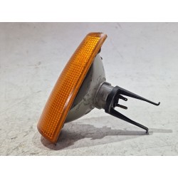 Recambio de piloto intermitente lateral delantero izquierdo para renault 9 (l42_) 1.4 (l422, l42c) referencia OEM IAM 6076M  
