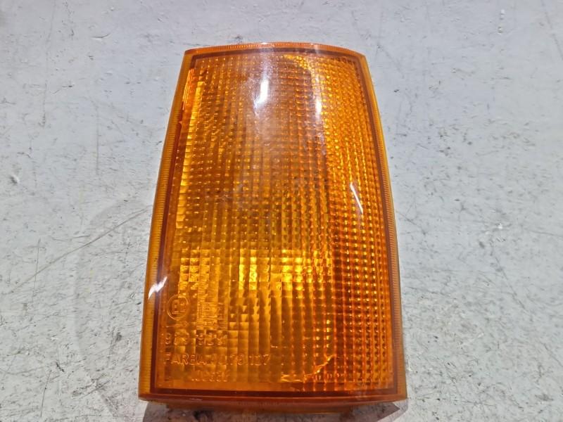 Recambio de piloto intermitente lateral delantero izquierdo para renault 9 (l42_) 1.4 (l422, l42c) referencia OEM IAM 6076M  