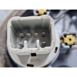 Recambio de piloto trasero derecho para toyota yaris (_p1_) 1.0 (scp10_) referencia OEM IAM 5208701R  