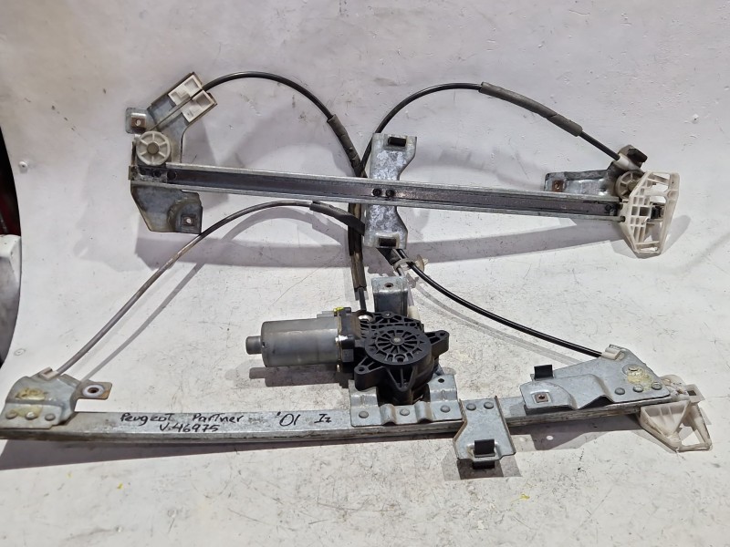 Recambio de mecanismo elevalunas delantero izquierdo para peugeot partner monospace (5_, g_) 1.9 d referencia OEM IAM 0130821915