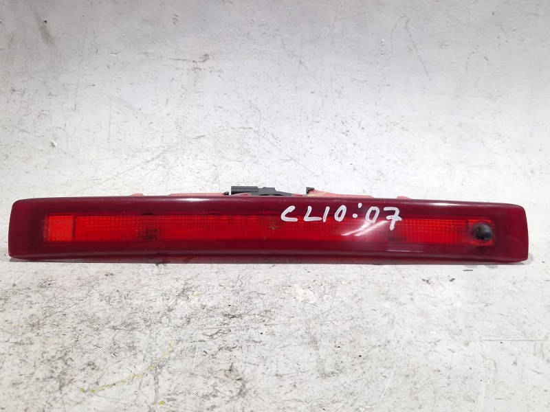 Recambio de piloto central de freno para renault clio iii 1.5 dci referencia OEM IAM 0336600  