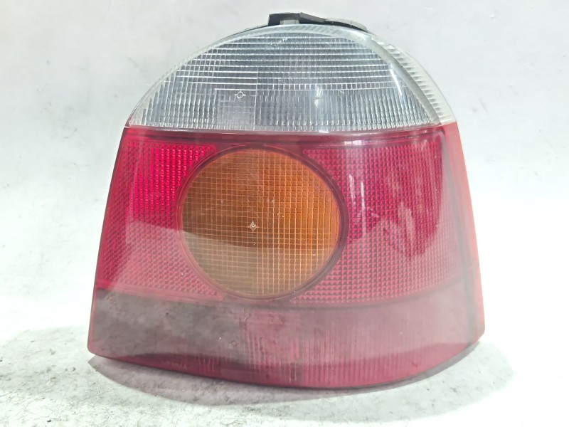 Recambio de piloto trasero derecho para renault twingo ii (07.2007) 1.2 (c067) referencia OEM IAM 7700820014  