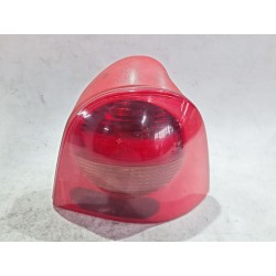 PILOTO TRASERO DERECHO 7700426320 