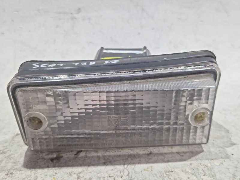 Recambio de intermitente delantero izquierdo para seat 133 (133a) 0.8 referencia OEM IAM   