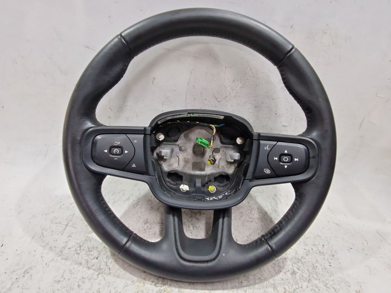 Recambio de volante para volvo xc40 (536) t3 referencia OEM IAM P32227629  