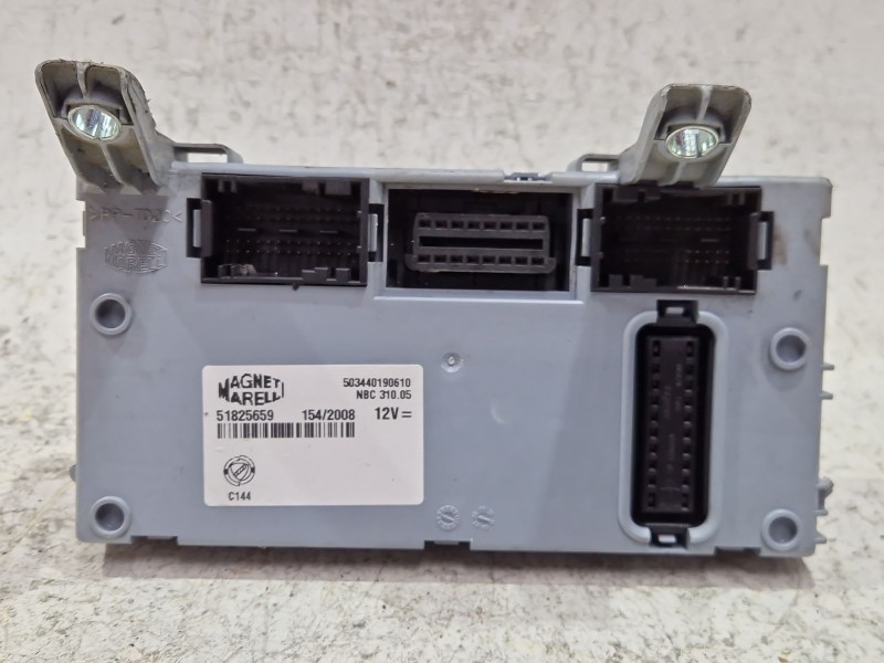 Recambio de modulo electronico para fiat linea (110)(2007) 1.4 t-jet referencia OEM IAM 51825659  