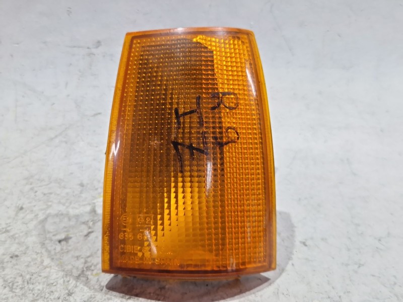 Recambio de piloto intermitente lateral delantero izquierdo para renault 9 (l42_) 1.4 (l422, l42c) referencia OEM IAM 6076M  