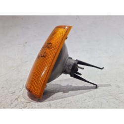Recambio de piloto intermitente lateral delantero izquierdo para renault 9 (l42_) 1.4 (l422, l42c) referencia OEM IAM 6076M  
