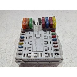 Recambio de caja reles / fusibles para fiat punto (188_) 1.2 60 (188.030, .050, .130, .150, .230, .250) referencia OEM IAM 46760