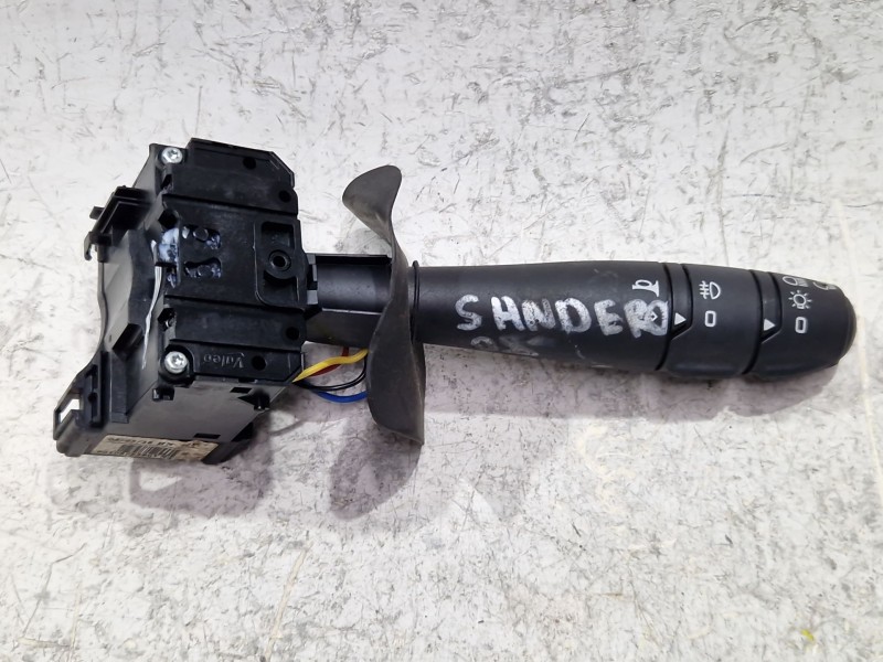 Recambio de mando luces para dacia sandero i (06.2008) 1.4 referencia OEM IAM 90105  