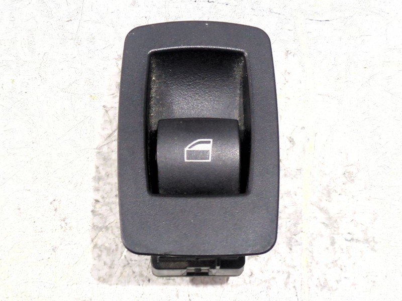Recambio de mando elevalunas trasero izquierdo para bmw 3 (e90) 320 d referencia OEM IAM 159399001665A  