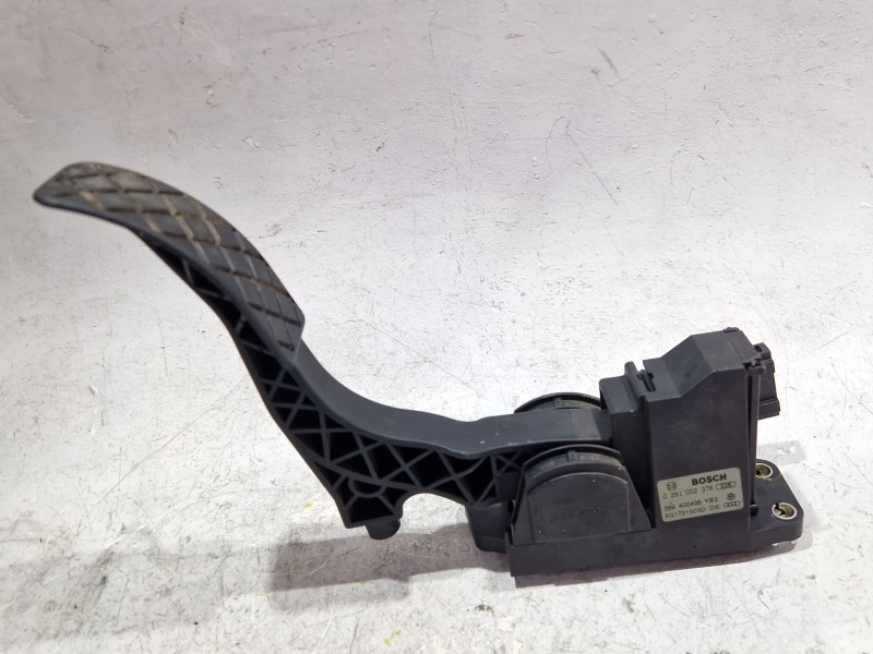 Recambio de potenciometro pedal para seat ibiza iii (6l1) 1.9 tdi referencia OEM IAM 6Q1721503D  