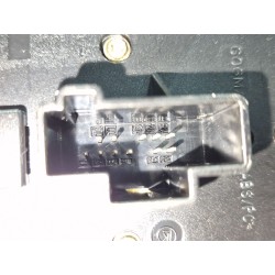 Recambio de mando elevalunas delantero izquierdo para ford mondeo iii sedán (b4y) 2.0 tdci referencia OEM IAM 03163453  