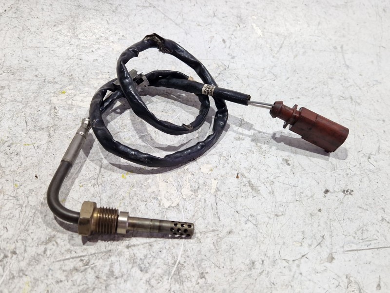 Recambio de sonda lambda para volkswagen golf vi (5k1) 2.0 tdi referencia OEM IAM 03L906088N  