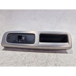 MANDO ELEVALUNAS DELANTERO DERECHO 03451300 