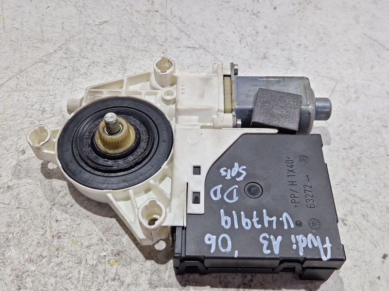 Recambio de motor elevalunas delantero derecho para audi a3 (8p1)(05.2003) 2.0 tdi 16v referencia OEM IAM 8P0959802H  
