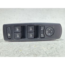 MANDO ELEVALUNAS DELANTERO IZQUIERDO 809610007R 