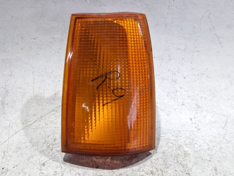 Recambio de piloto intermitente lateral delantero izquierdo para renault 9 (l42_) 1.4 (l422, l42c) referencia OEM IAM 6076M  