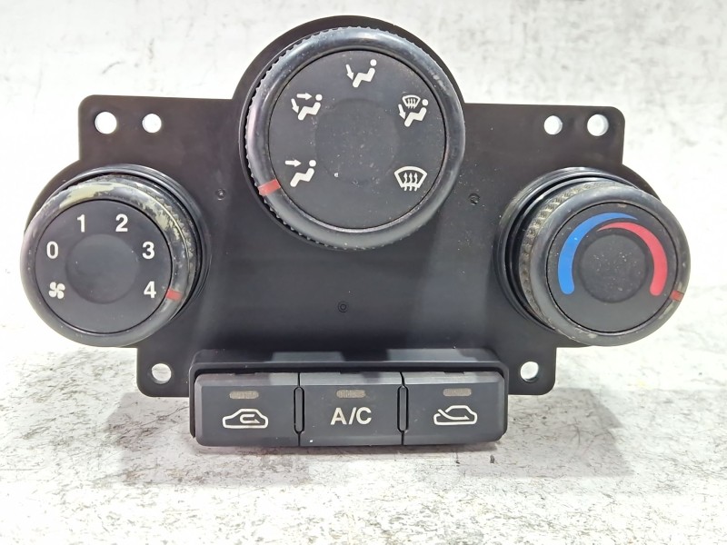 Recambio de mando climatizador para kia carens (rs)(2003) 2.0 crdi referencia OEM IAM 0K2FA61190  