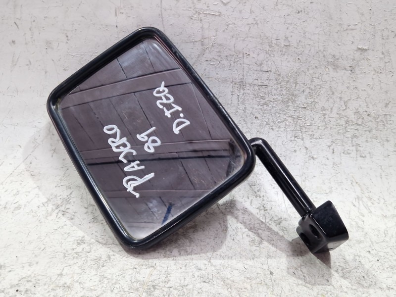 Recambio de retrovisor izquierdo para mitsubishi pajero 2.5 td referencia OEM IAM E60099086  
