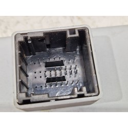 Recambio de caja reles / fusibles para fiat punto van (188ax) 1.2 60 referencia OEM IAM 46774360  