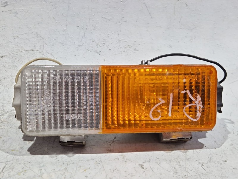 Recambio de piloto delantero izquierdo para renault 12 ts 1.4 referencia OEM IAM 4076G  