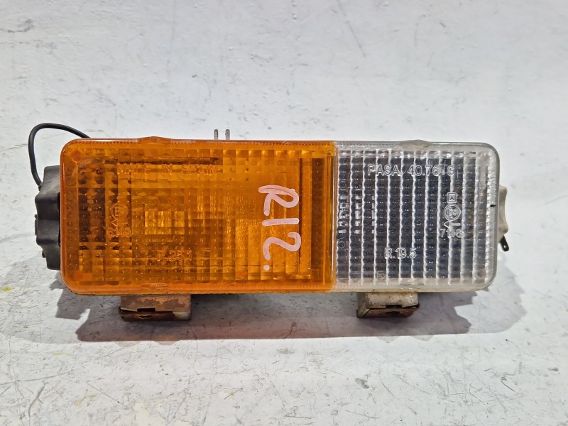 Recambio de piloto delantero derecho para renault 12 ts 1.4 referencia OEM IAM 4076G  