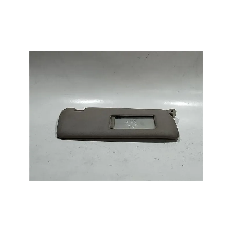 Recambio de parasol derecho para bmw serie 3 berlina (e36)(1990) 316 i referencia OEM IAM PARASOL DERECHO  