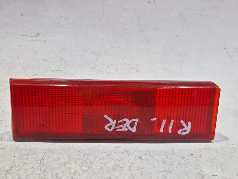 Recambio de piloto trasero derecho para renault 11 (b/c37_) 1.2 (b37s, c375) referencia OEM IAM 2450440504  