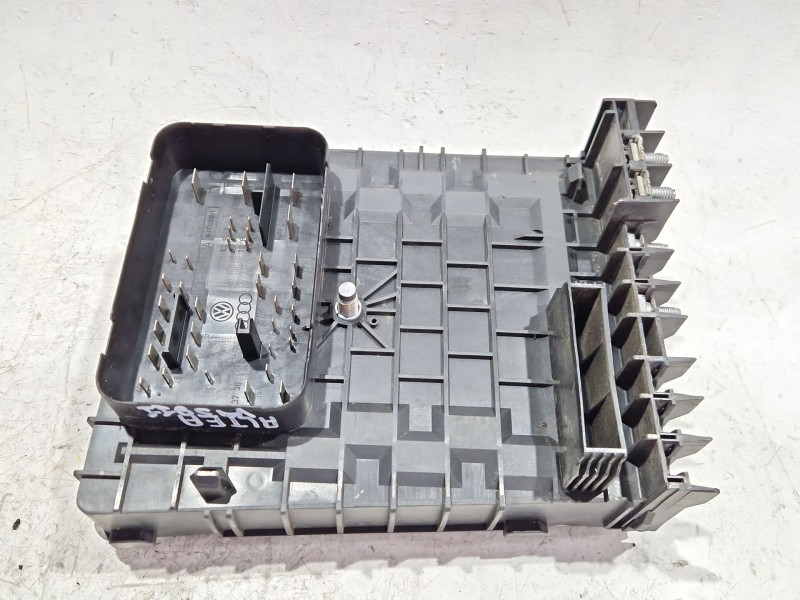 Recambio de caja reles / fusibles para seat altea (5p1)(03.2004) 1.9 tdi referencia OEM IAM 1K0937125A  