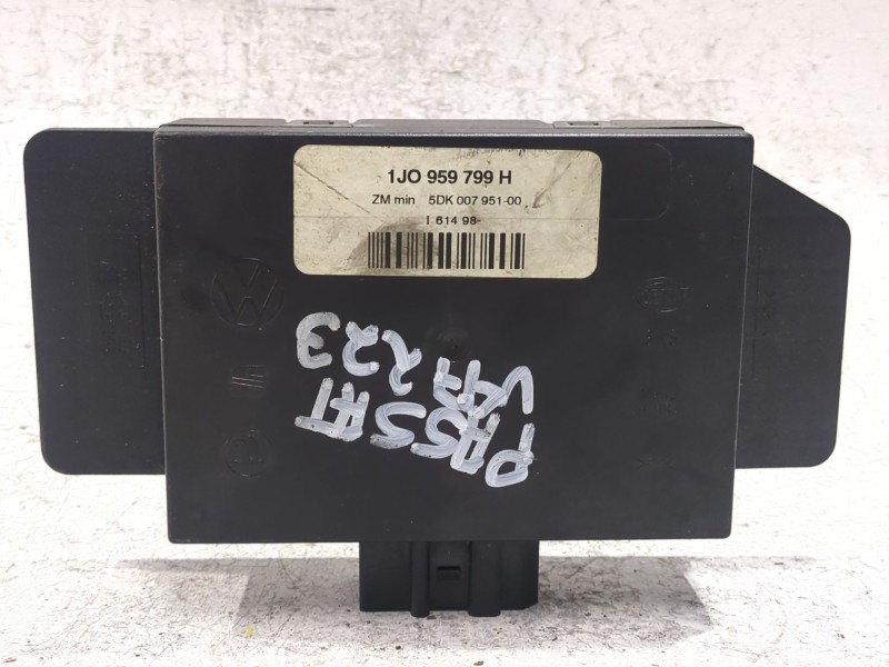 Recambio de modulo electronico para volkswagen passat b5 variant (3b5) 2.5 tdi referencia OEM IAM 1J0959799H  