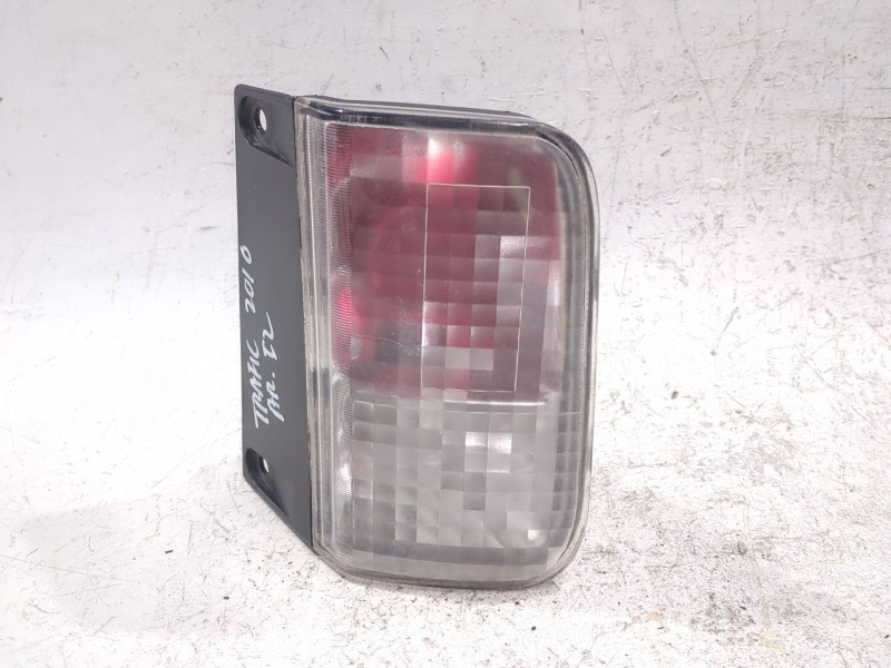 Recambio de piloto superior trasero izquierdo para renault trafic ii furgón (04.2001) 2.0 27 cn [2,0 ltr. - 84 kw dci diesel cat