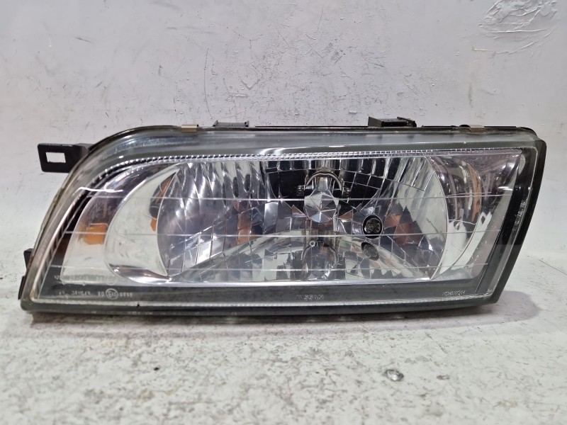 Recambio de faro delantero izquierdo para nissan almera (n15)(07.1995) 2.0 d referencia OEM IAM E139261  