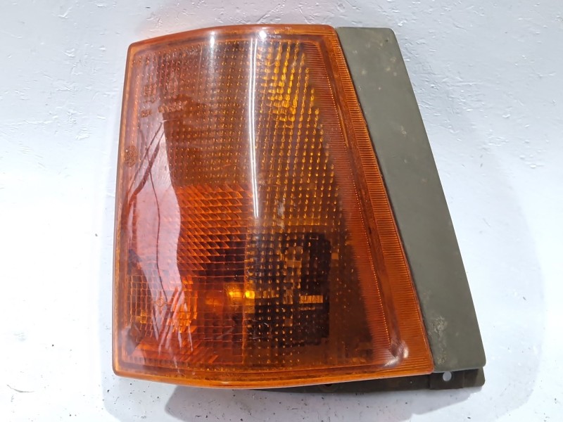 Recambio de piloto delantero izquierdo para seat 127 (127a) 1.0 referencia OEM IAM 006287  