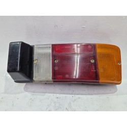 PILOTO TRASERO DERECHO 2451810572 