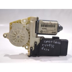 MOTOR ELEVALUNAS DELANTERO DERECHO 1C1959802A 