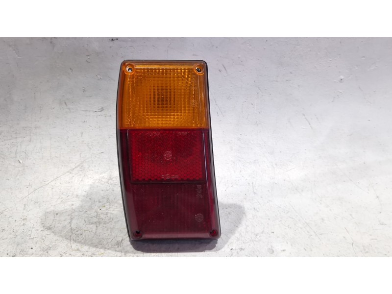 Recambio de piloto trasero izquierdo para seat 131 (131a) 2.0 referencia OEM IAM 2052260573  