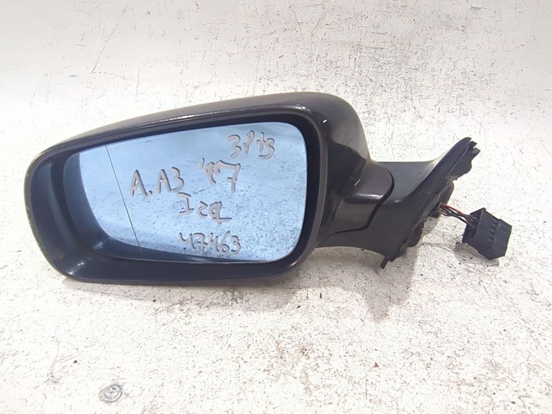 Recambio de retrovisor izquierdo para audi a3 (8l1) 1.9 tdi referencia OEM IAM 328395  
