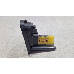 Recambio de boton antiniebla para chevrolet tacuma 1.6 referencia OEM IAM   