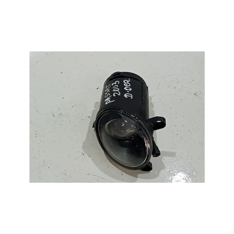Recambio de faro antiniebla derecho para volkswagen passat berlina (3b3)(2000) 1.9 tdi referencia OEM IAM 3B7941699a  