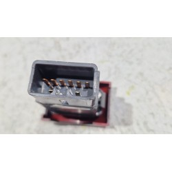 Recambio de boton emergencia para chevrolet tacuma 1.6 referencia OEM IAM 864W0211  