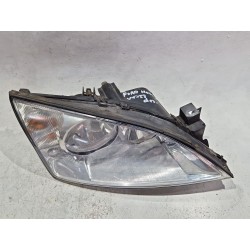 Recambio de faro delantero derecho para ford mondeo iii sedán (b4y) 2.0 tdci referencia OEM IAM 0301174202  