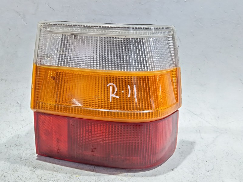 Recambio de piloto trasero derecho para renault 11 (b/c37_) 1.4 (b/c372, b/c37c) referencia OEM IAM 2057011575  