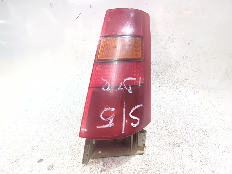 Recambio de piloto trasero derecho para renault super 5 (b/c40_) 1.4 (b/c402) referencia OEM IAM 45057  