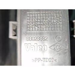 Recambio de piloto trasero izquierdo para renault espace iv (jk0)(2002) 2.0 turbo (jk0b, jk0n) referencia OEM IAM 8200027153  