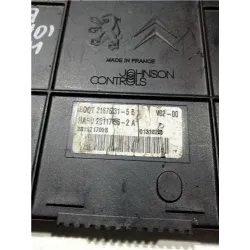 Recambio de caja fusibles/rele para citroën c5 berlina hdi (dcrhzb, dcrhze) referencia OEM IAM 216777914B  