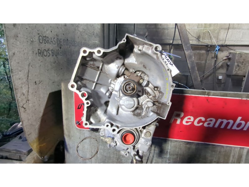 Recambio de caja cambios manual para mazda 626 berlina (gf)(1997) 2.0 referencia OEM IAM   